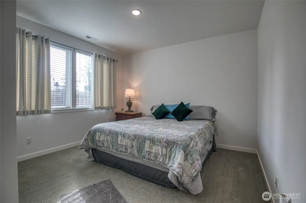 28 Roup Road Montesano, WA 98563