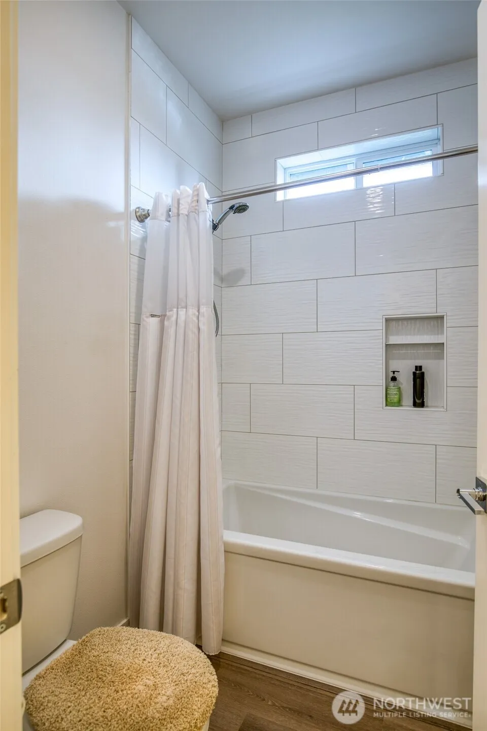28 Roup Road Montesano, WA 98563