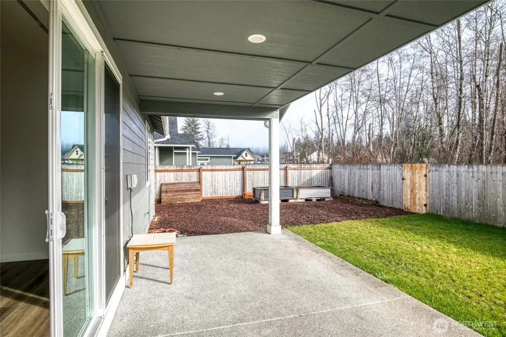 28 Roup Road Montesano, WA 98563