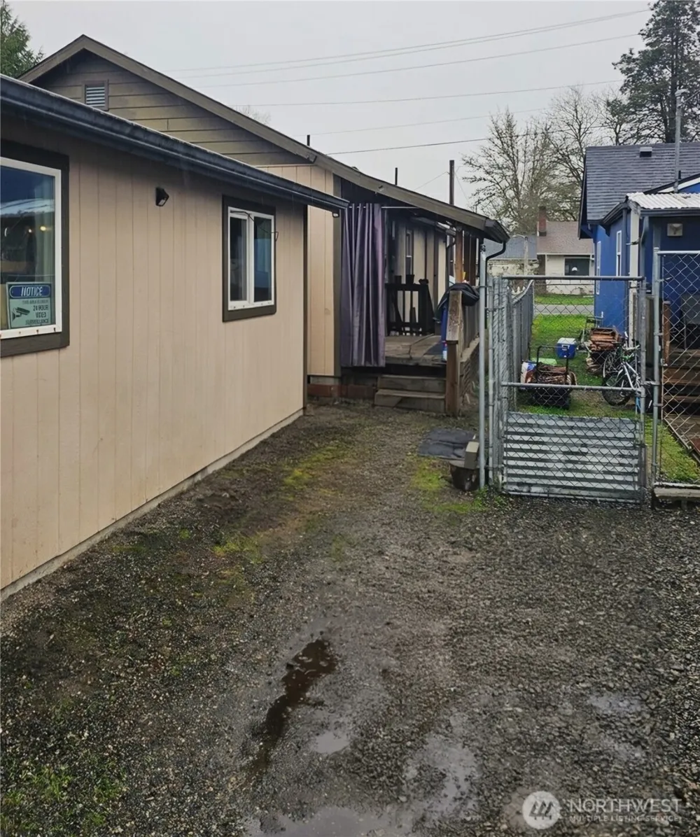 1332 Central Blvd Centralia, WA 98531