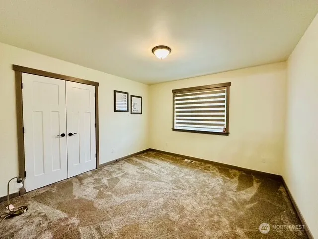519 7th Avenue NW Napavine, WA 98532