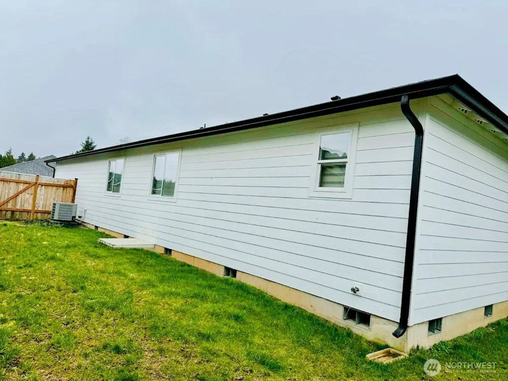 519 7th Avenue NW Napavine, WA 98532