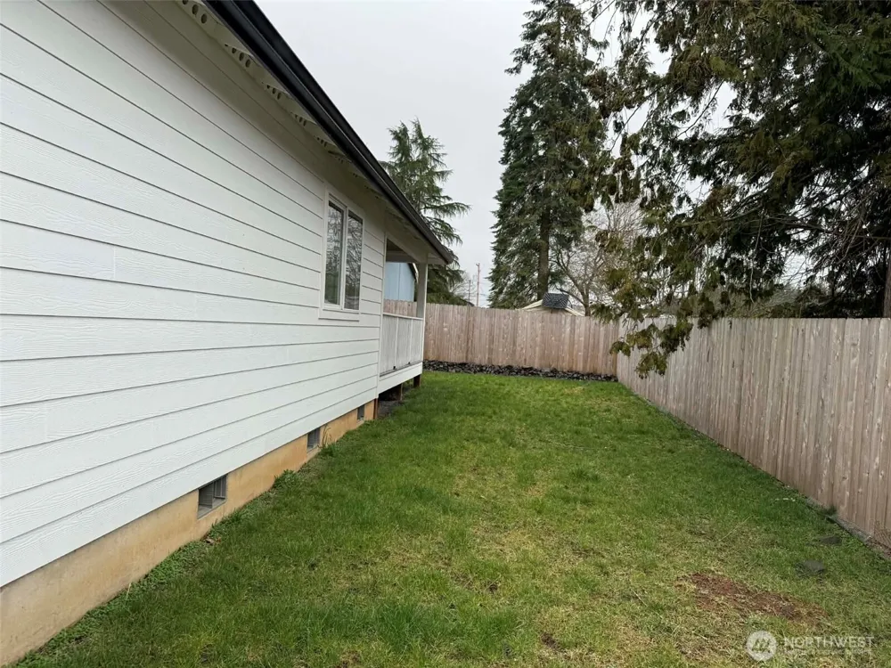 519 7th Avenue NW Napavine, WA 98532