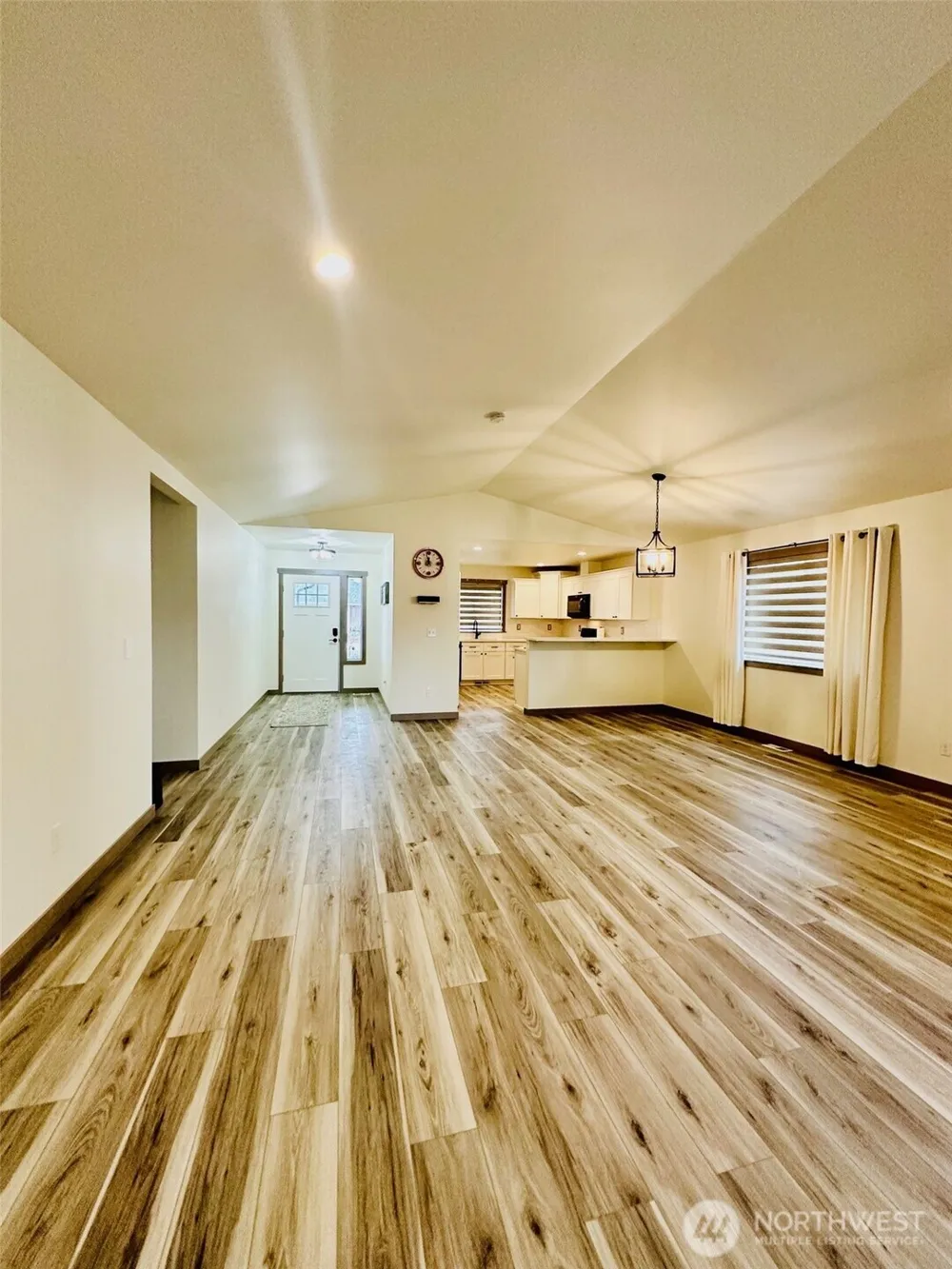 519 7th Avenue NW Napavine, WA 98532