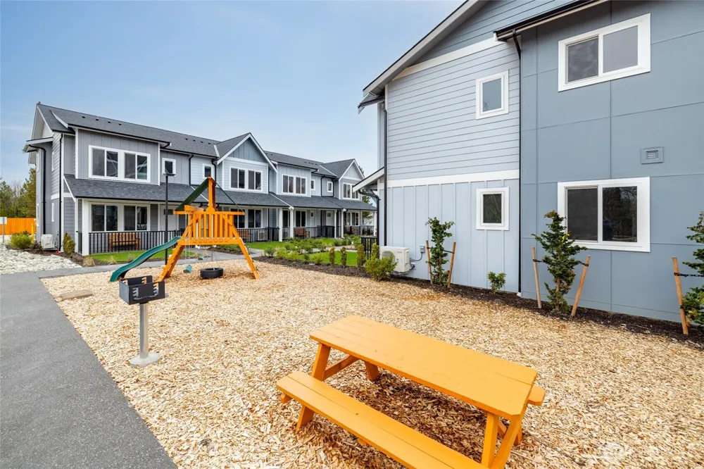 1515 Waugh Road #B Mount Vernon, WA 98273
