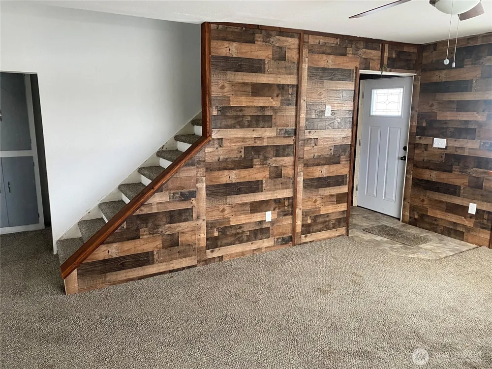 200 Watson Street NW Creston, WA 99117