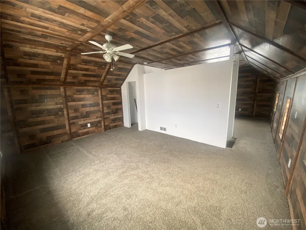 200 Watson Street NW Creston, WA 99117