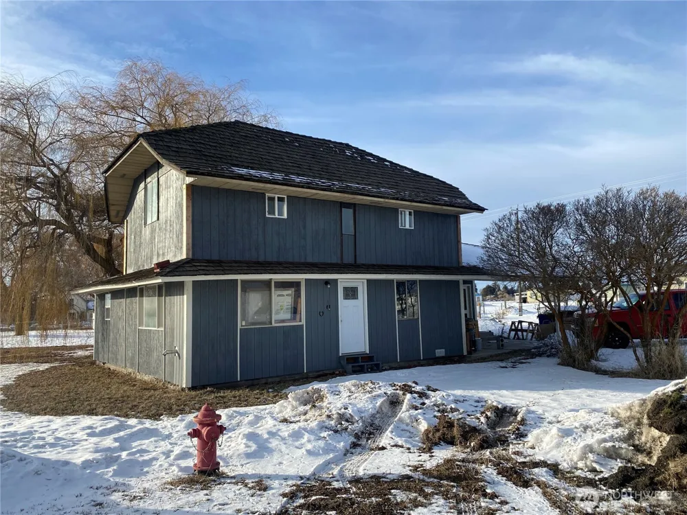 200 Watson Street NW Creston, WA 99117