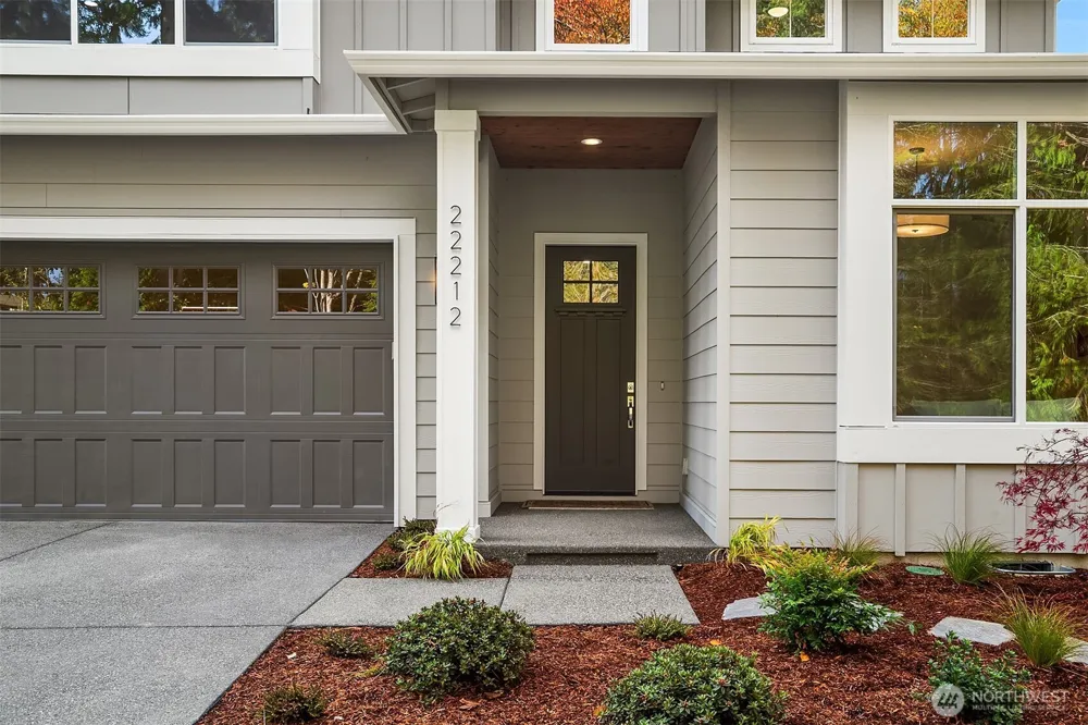 22212 98th Avenue W Edmonds, WA 98020