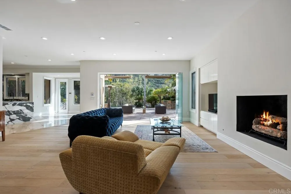 6773 Poco Lago Rancho Santa Fe, CA 92067