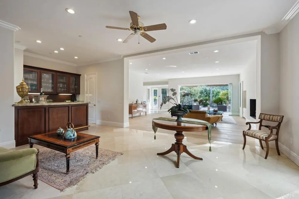 6773 Poco Lago Rancho Santa Fe, CA 92067