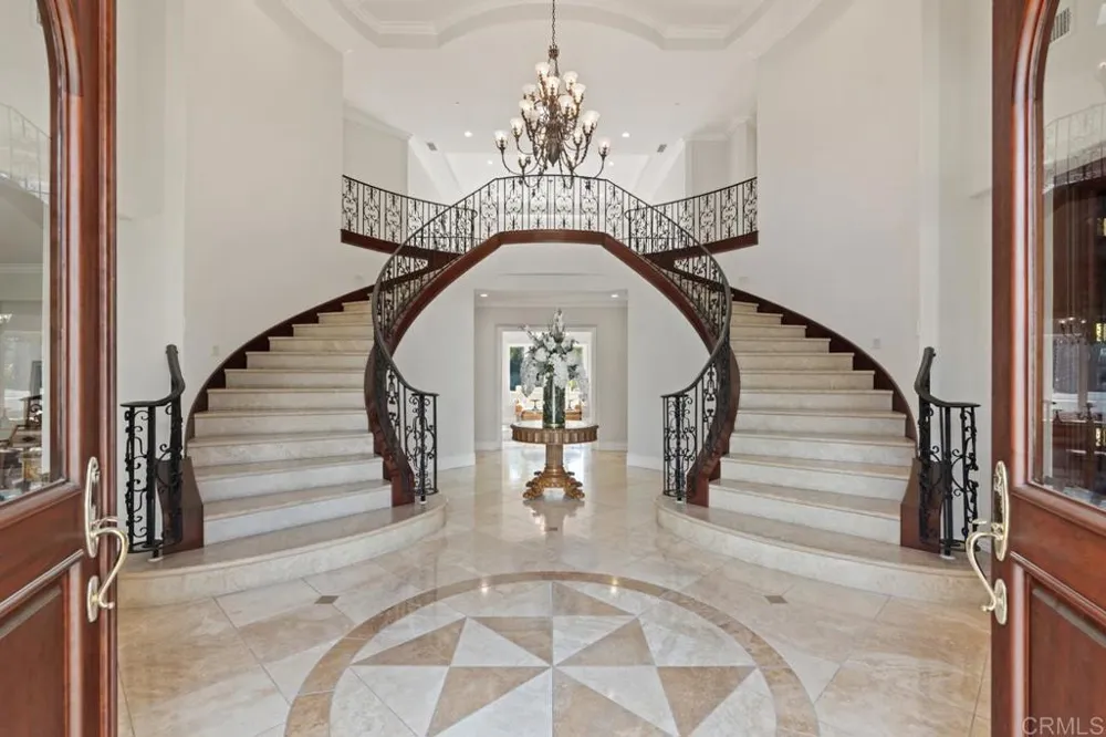6773 Poco Lago Rancho Santa Fe, CA 92067
