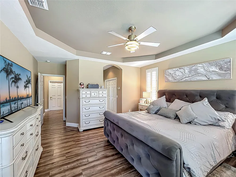 3008 SUTTON WOODS DRIVE Plant City, FL 33566