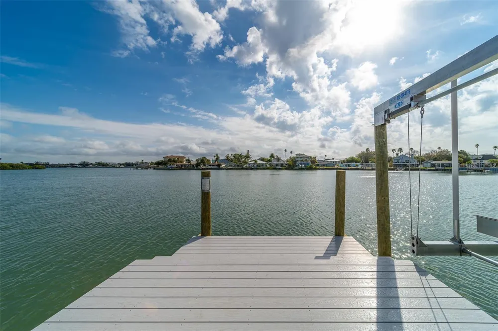 1217 BAY SHORE BOULEVARD Indian Rocks Beach, FL 33785