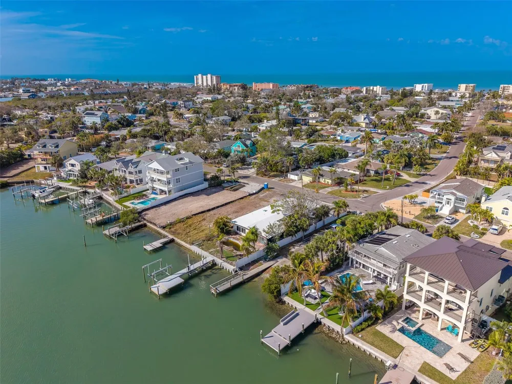 1217 BAY SHORE BOULEVARD Indian Rocks Beach, FL 33785
