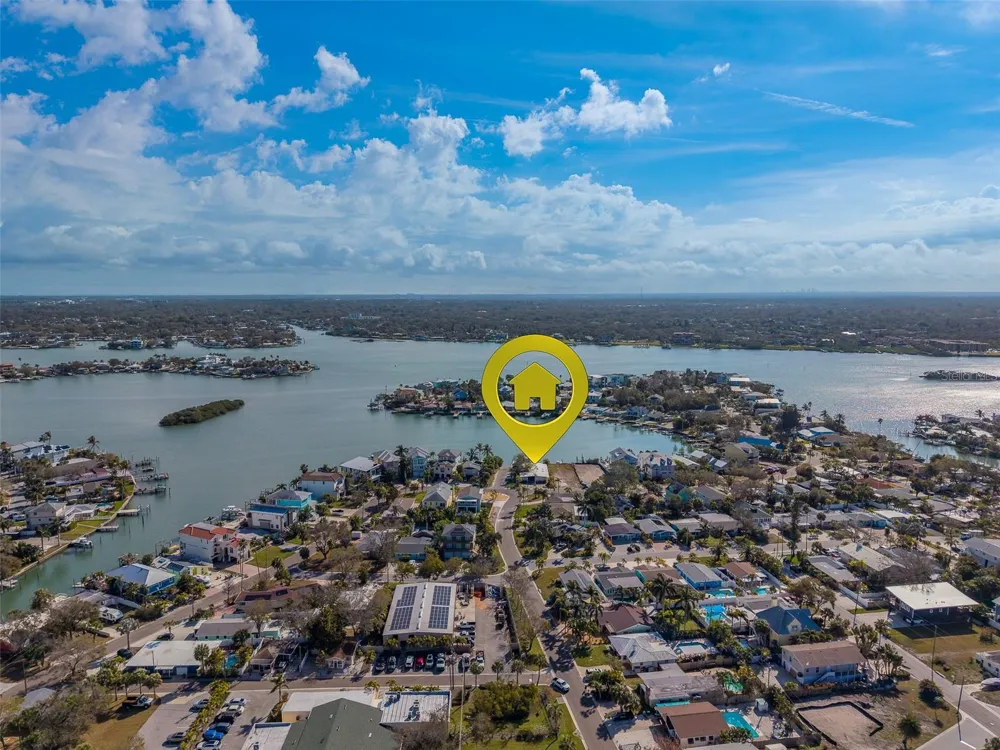 1217 BAY SHORE BOULEVARD Indian Rocks Beach, FL 33785