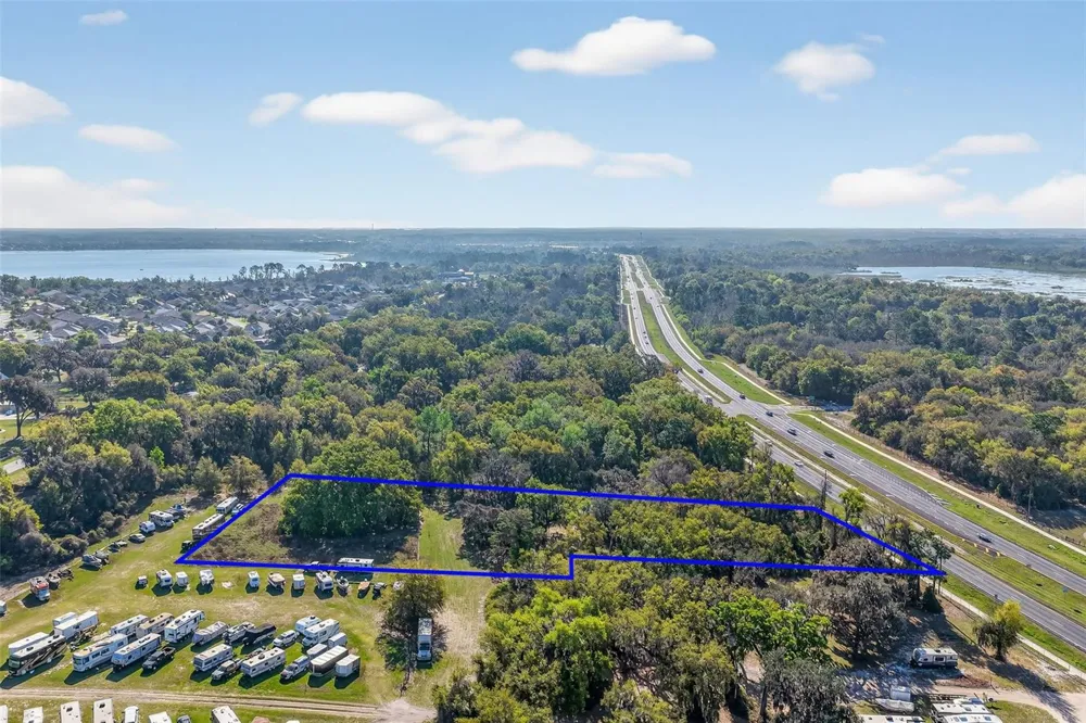 5932 E STATE ROAD 44 Wildwood, FL 34785