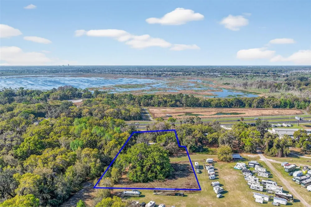 5932 E STATE ROAD 44 Wildwood, FL 34785