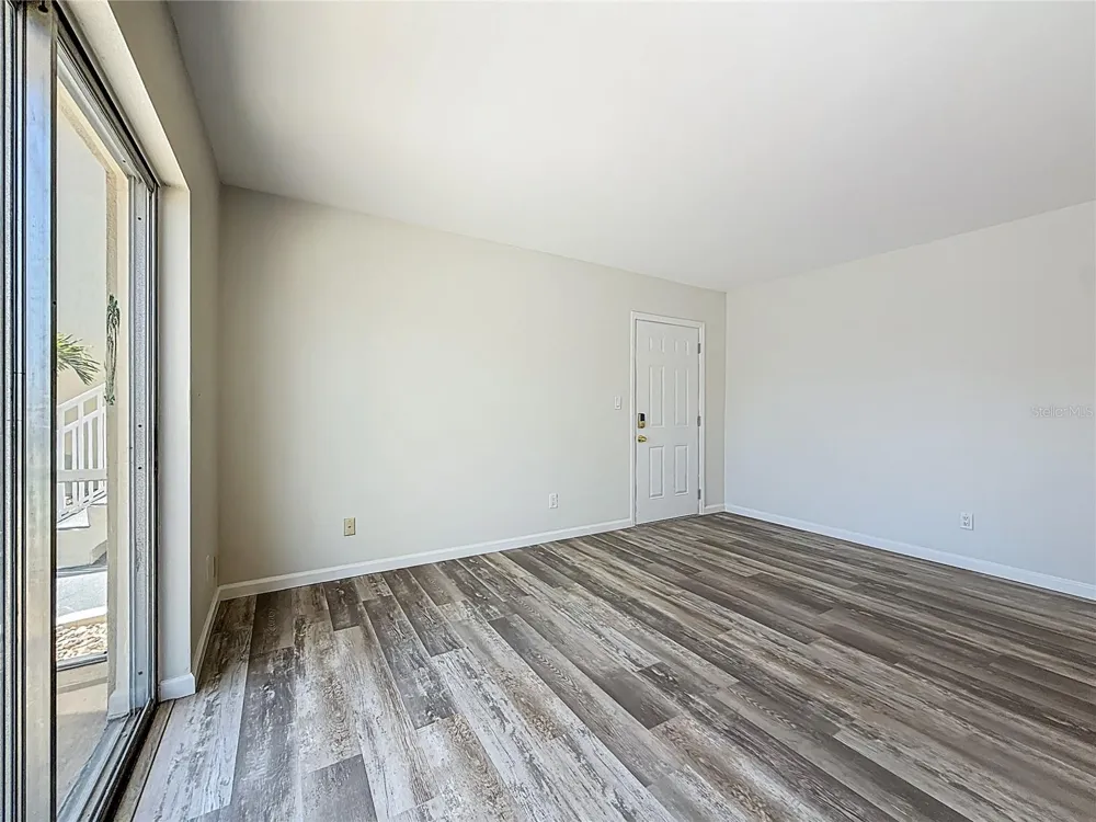 184 117TH AVENUE #2 Treasure Island, FL 33706