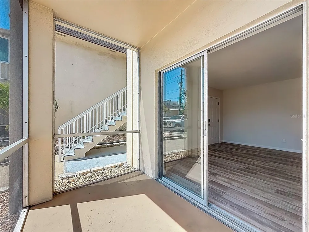 184 117TH AVENUE #2 Treasure Island, FL 33706