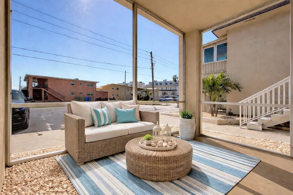 184 117TH AVENUE #2 Treasure Island, FL 33706