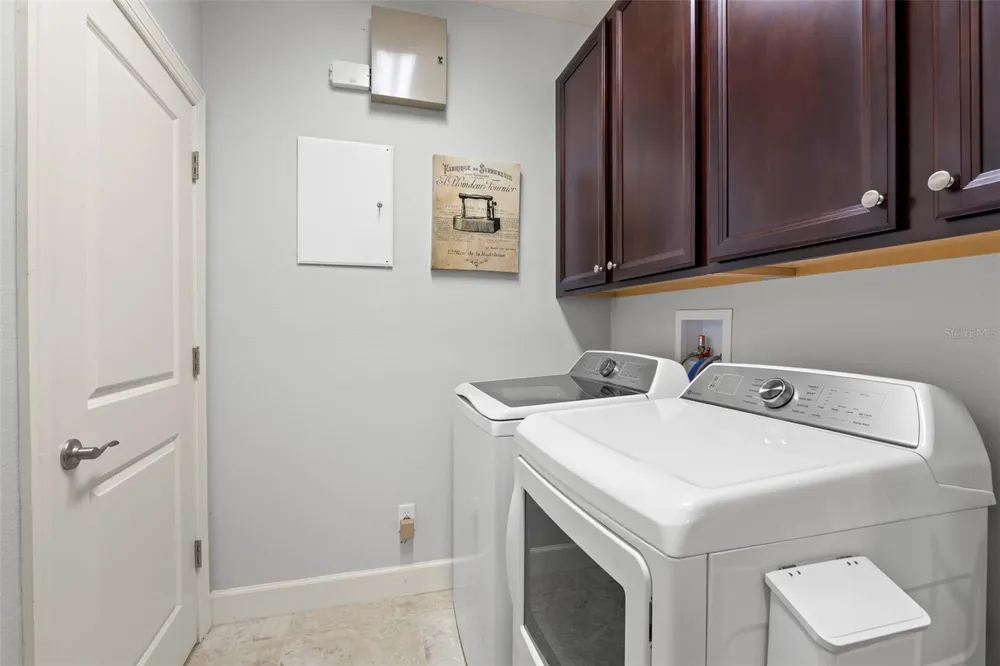 5918 ANCHORAGE WAY S St Petersburg, FL 33712