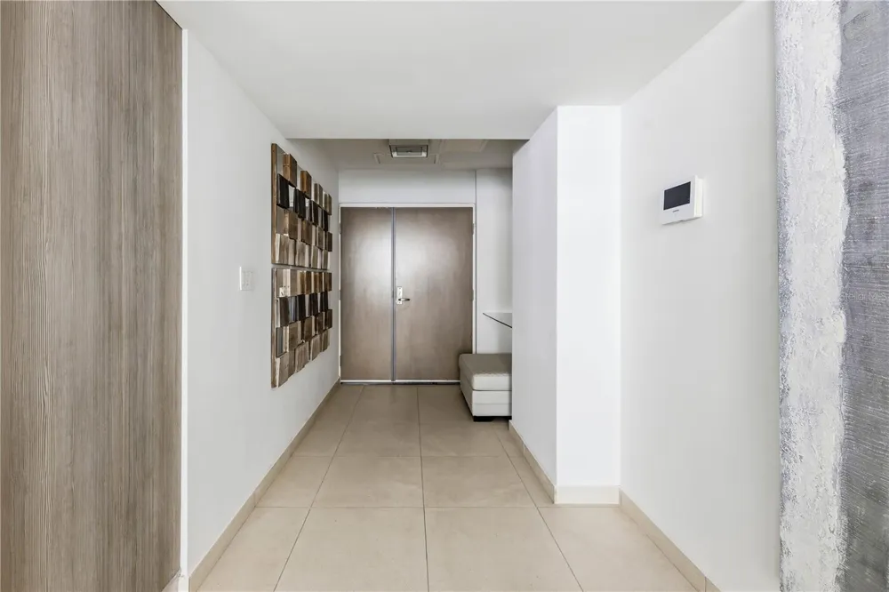 25 MUNOZ RIVERA AVENUE #421 San Juan, PR 00901