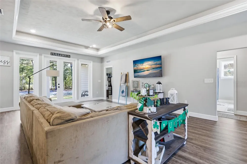 8920 NE 8TH PLACE High Springs, FL 32643