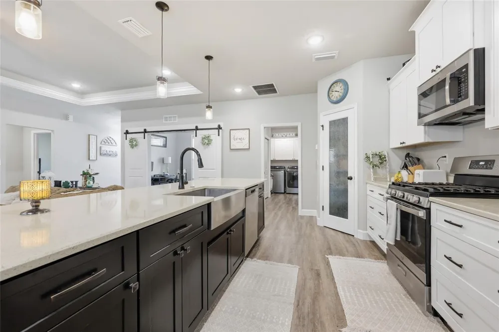8920 NE 8TH PLACE High Springs, FL 32643