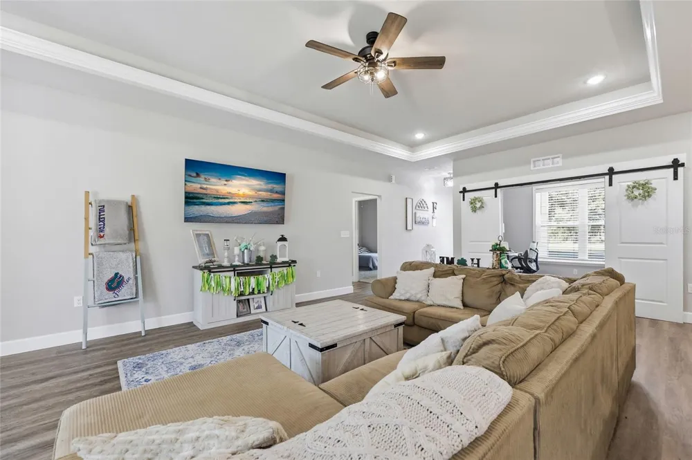 8920 NE 8TH PLACE High Springs, FL 32643