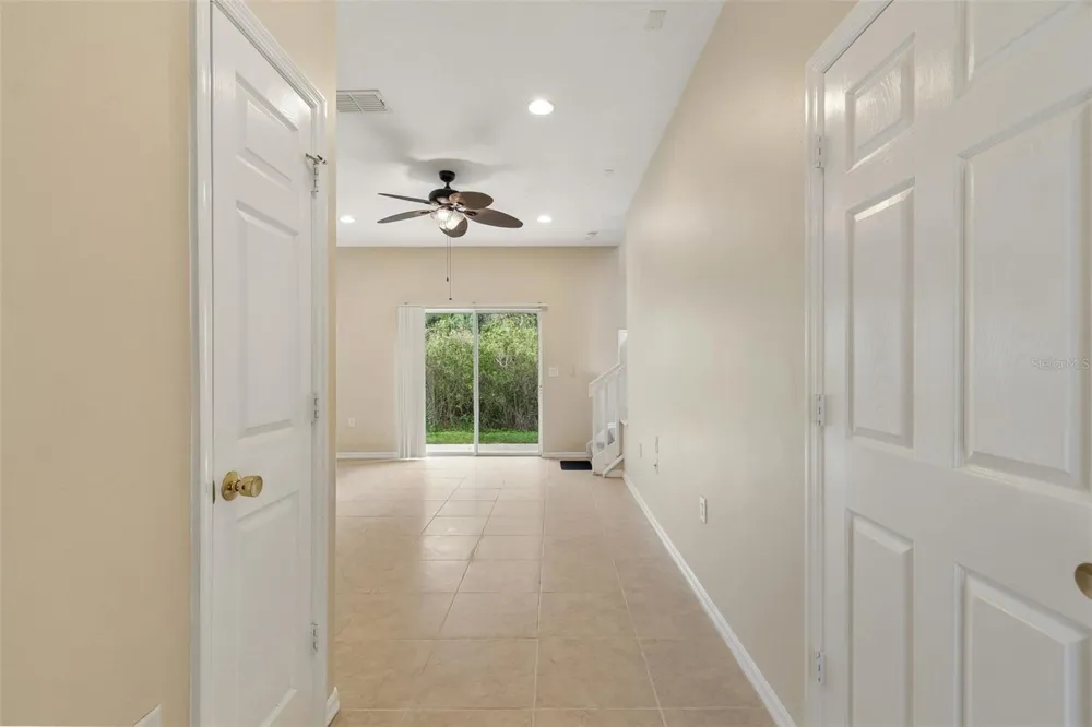 20112 INDIAN ROSEWOOD DRIVE Tampa, FL 33647