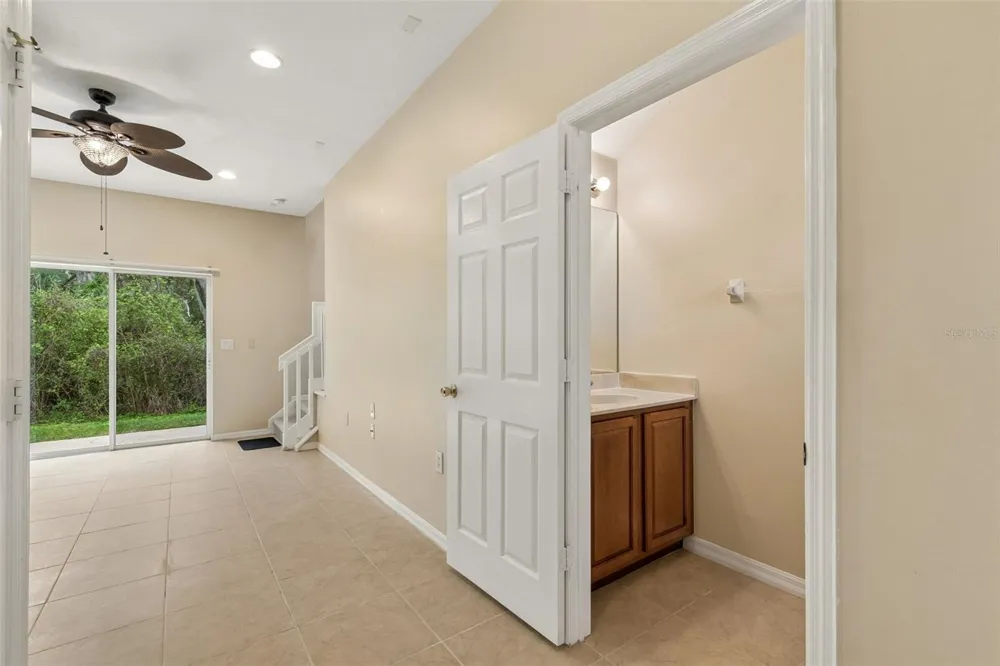 20112 INDIAN ROSEWOOD DRIVE Tampa, FL 33647