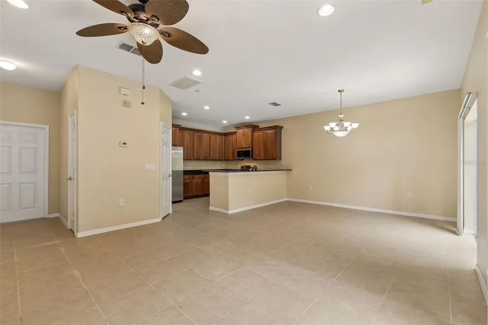 20112 INDIAN ROSEWOOD DRIVE Tampa, FL 33647