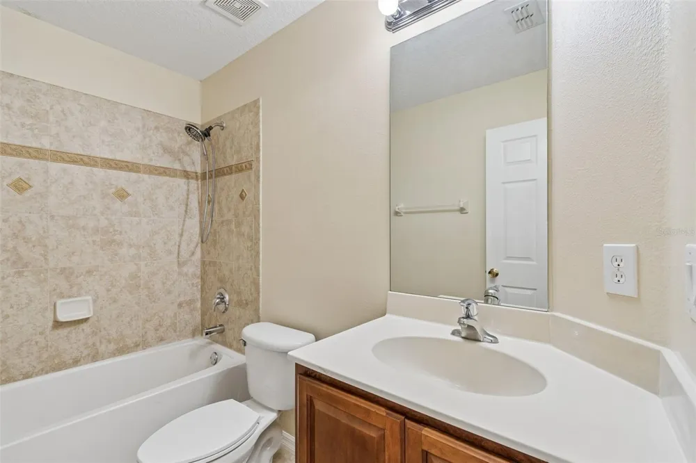 20112 INDIAN ROSEWOOD DRIVE Tampa, FL 33647