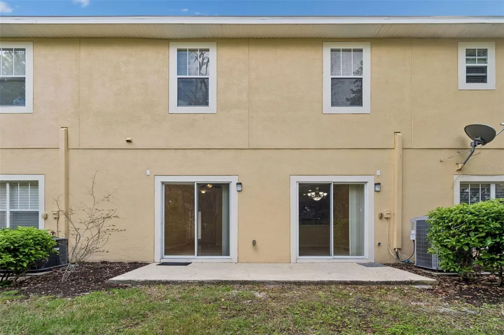 20112 INDIAN ROSEWOOD DRIVE Tampa, FL 33647