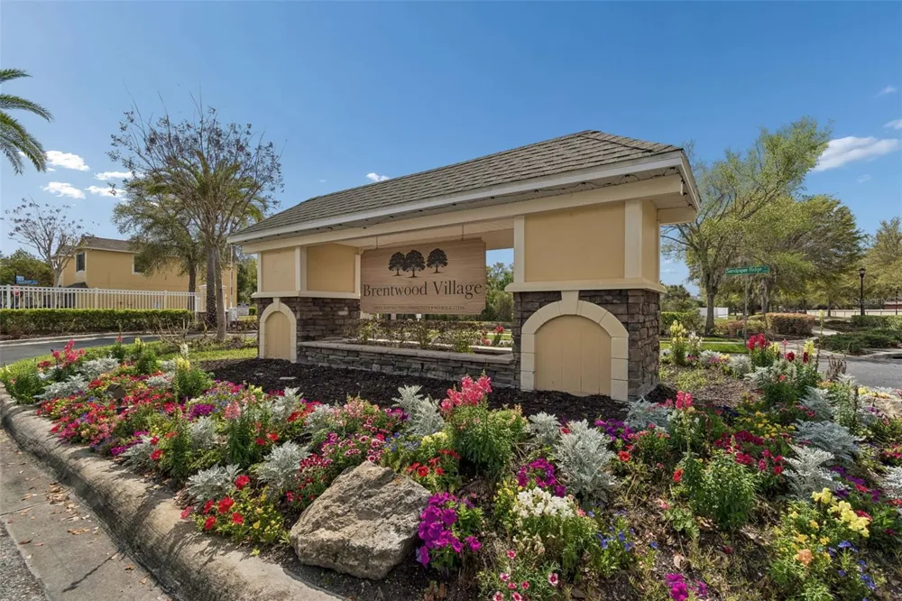 20112 INDIAN ROSEWOOD DRIVE Tampa, FL 33647