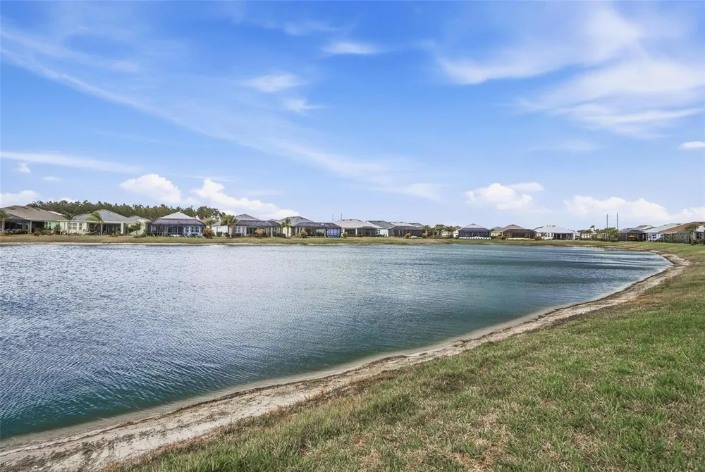 281 MARGARITAVILLE AVENUE Daytona Beach, FL 32124