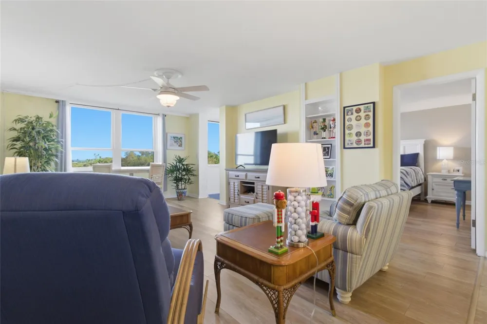 2616 COVE CAY DRIVE #502 Clearwater, FL 33760