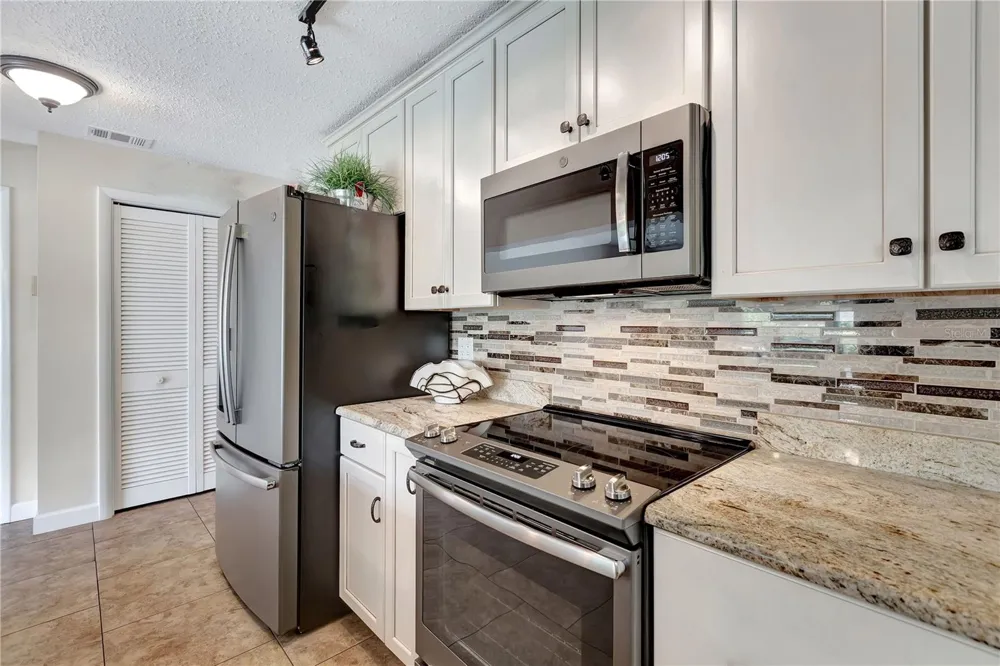 3749 MCKAY CREEK DRIVE Largo, FL 33770