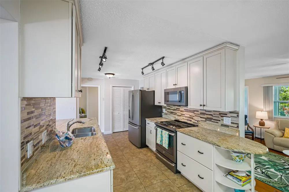 3749 MCKAY CREEK DRIVE Largo, FL 33770