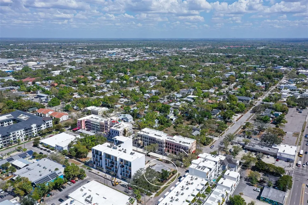 1563 4TH STREET Sarasota, FL 34236