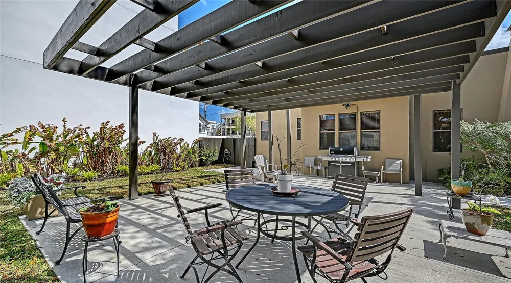 1563 4TH STREET Sarasota, FL 34236