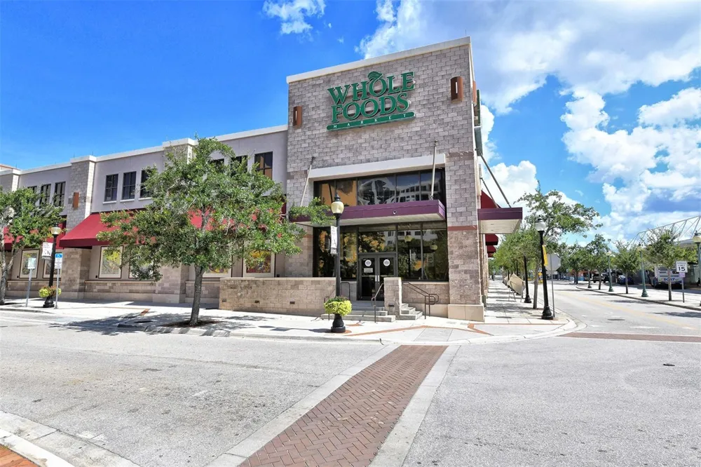 1563 4TH STREET Sarasota, FL 34236