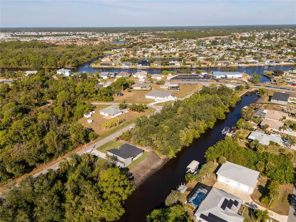 70 MCDILL DRIVE Port Charlotte, FL 33953