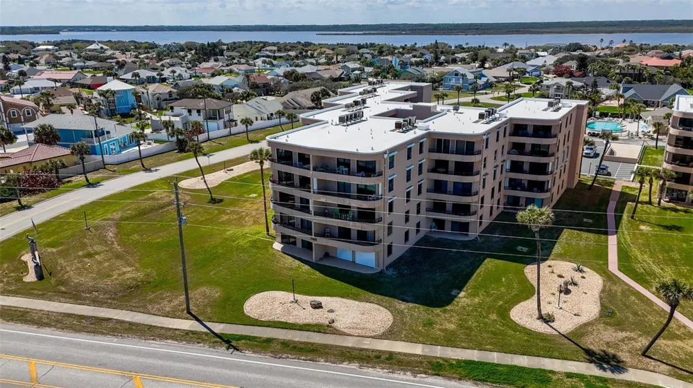 3360 OCEAN SHORE BOULEVARD #103 Ormond Beach, FL 32176
