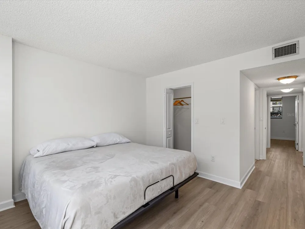 19701 GULF BOULEVARD #105 Indian Shores, FL 33785