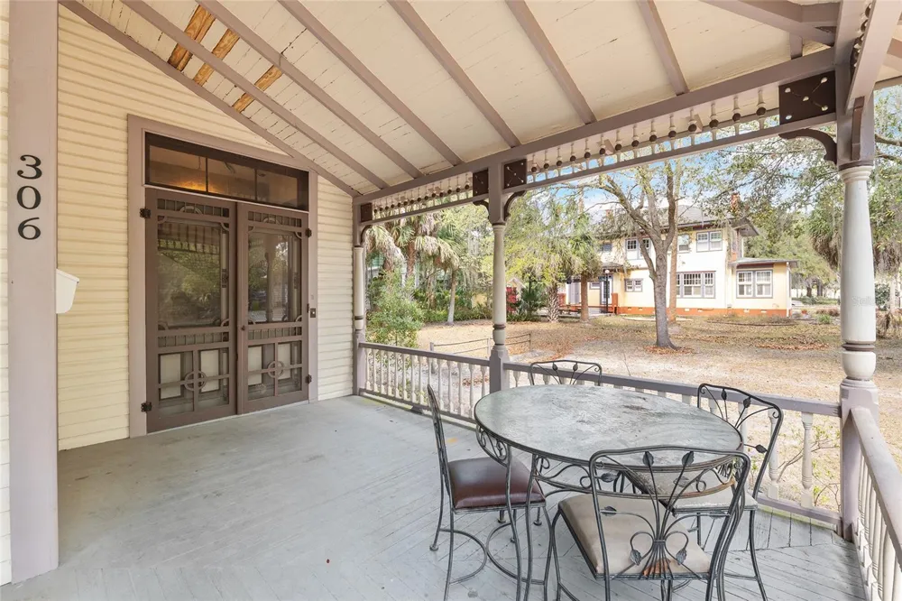 306 NE 3RD STREET Gainesville, FL 32601