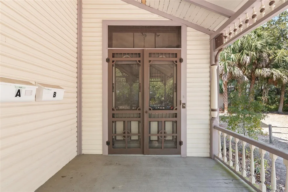306 NE 3RD STREET Gainesville, FL 32601