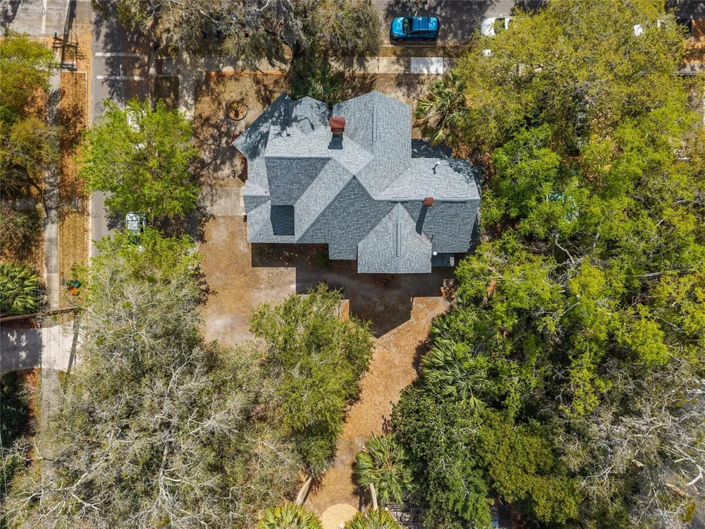 306 NE 3RD STREET Gainesville, FL 32601