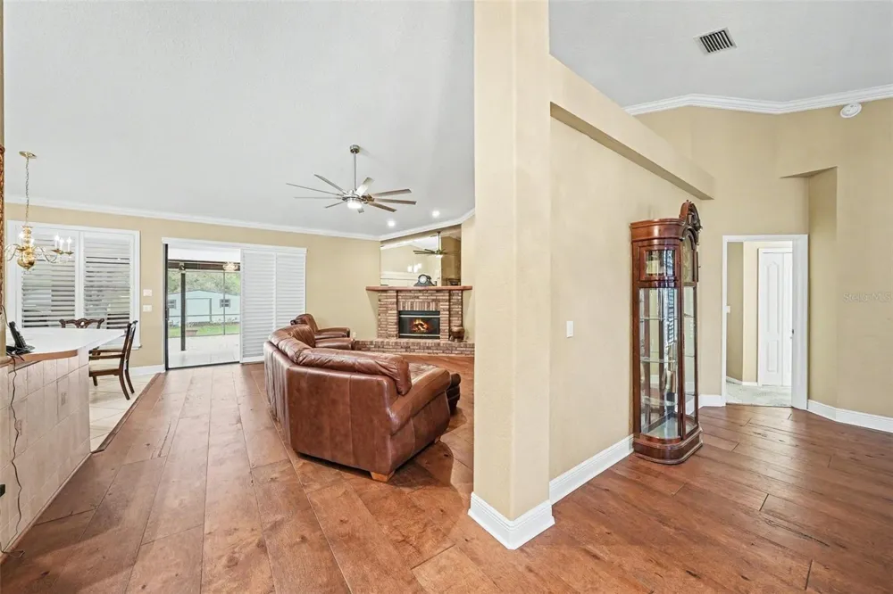 19216 RIDGELAKE DRIVE Lutz, FL 33549